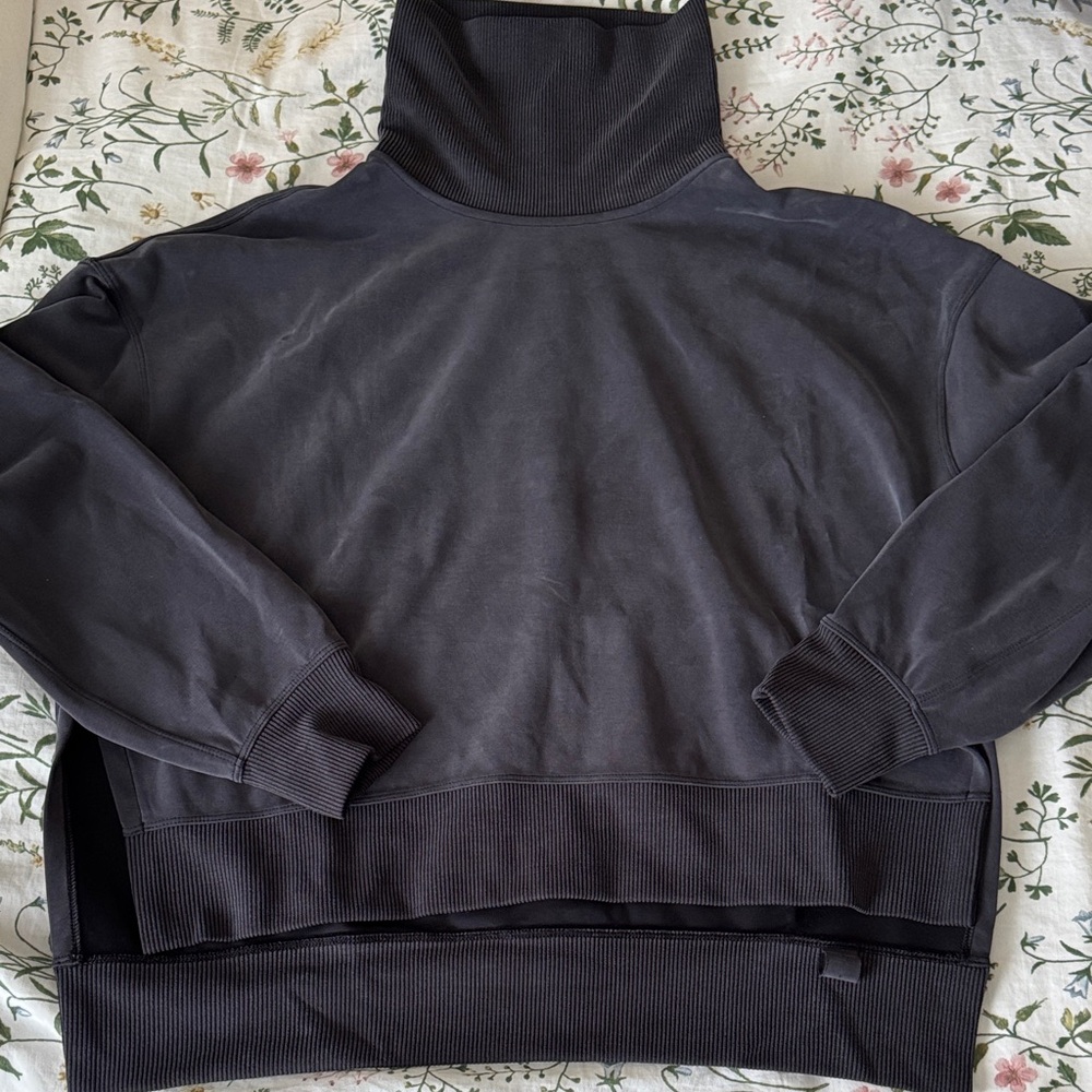 lululemon softstreme Gray Turtleneck Sweater
